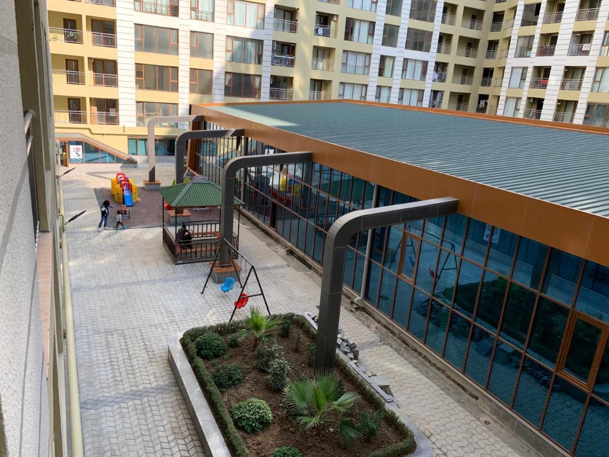 Park Azure Apartment Baku Extérieur photo